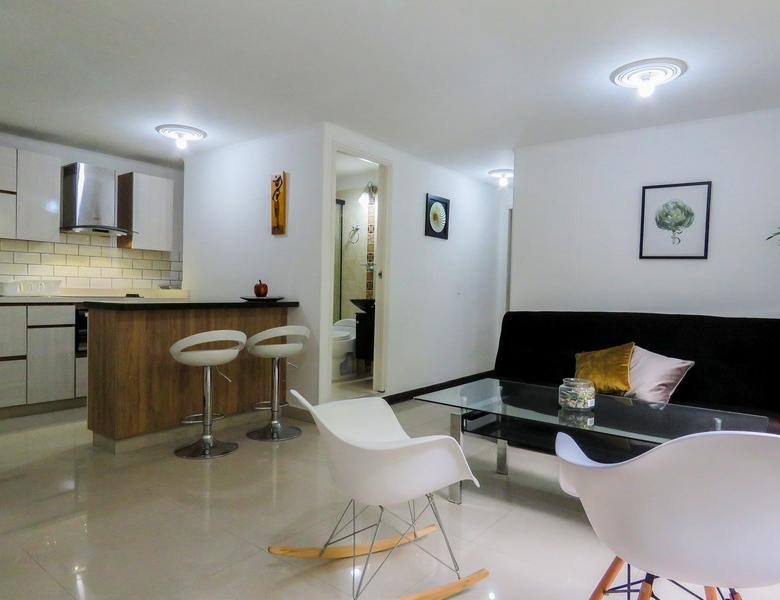 Apartamento Amoblado en El Poblado. Sector Aguacatala