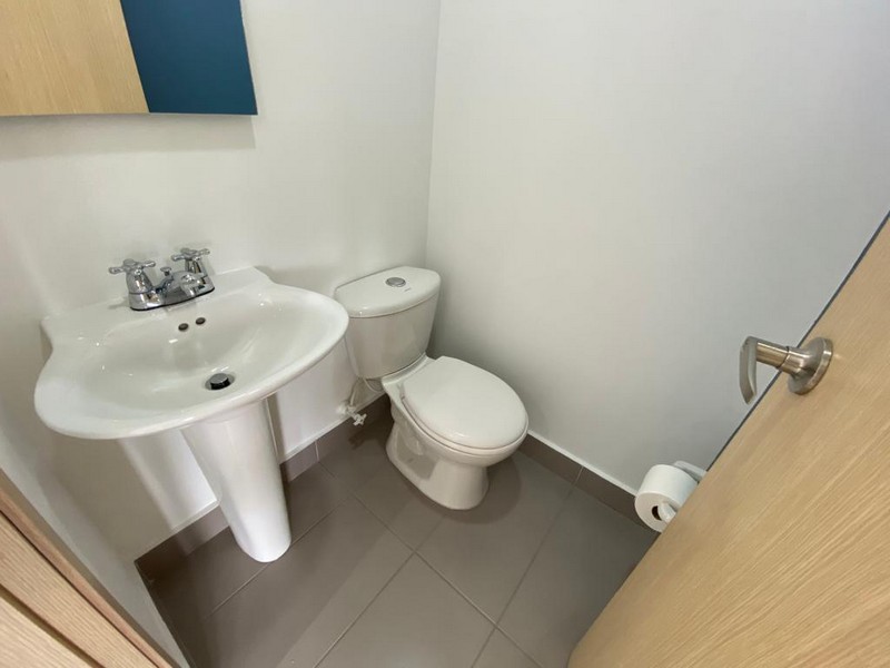 Apartamento Amoblado en Medellín. Altos de Poblado