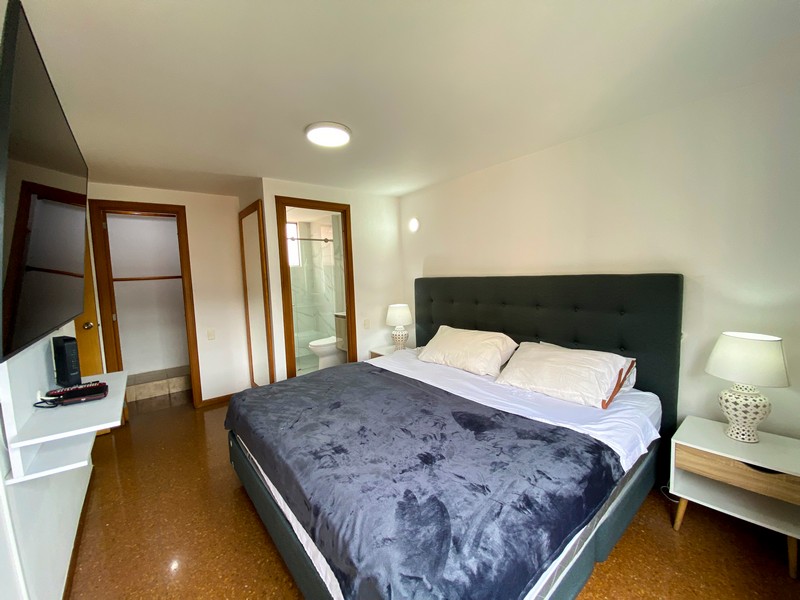 Apartamento Amoblado en Medellín, El Poblado.
