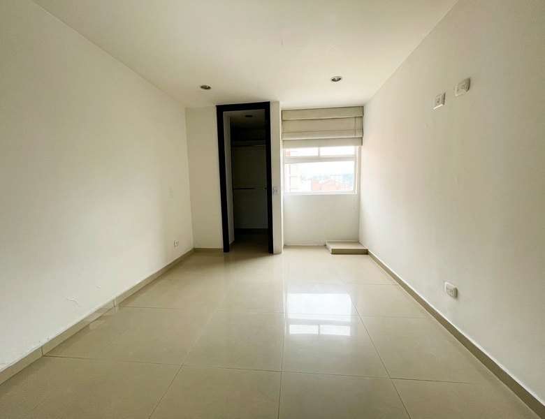 Apartamento convencional en Medellín, Sector Laureles