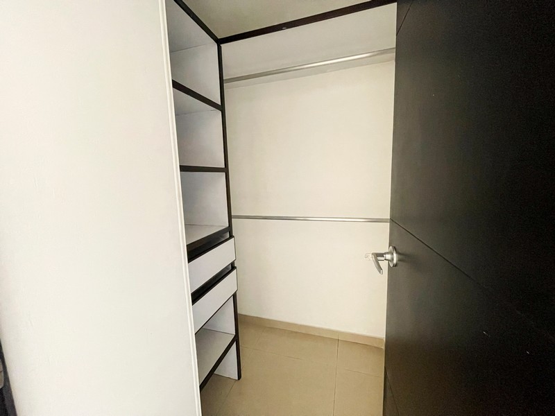 Apartamento convencional en Medellín, Sector Laureles