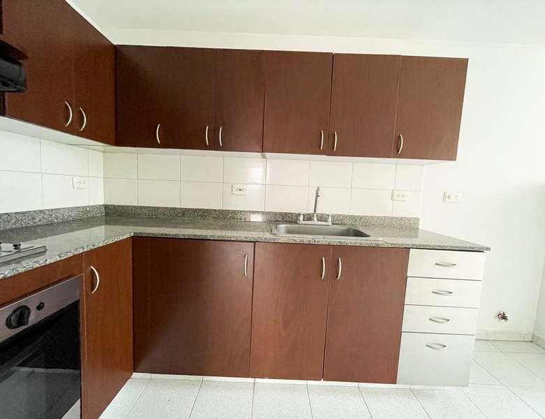 Apartamento Convencional, Las Palmas Medellín