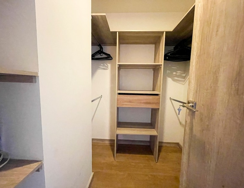 Apartamento Amoblado en El Poblado, Sector Ciudad del Río