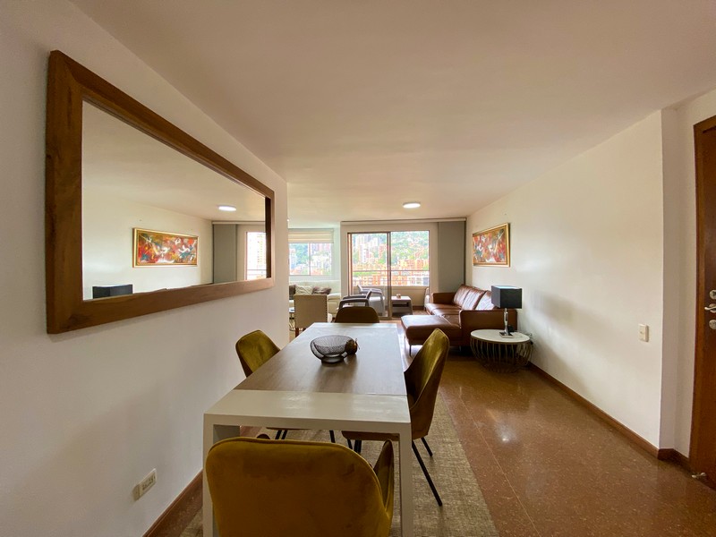 Apartamento Amoblado en Medellín, El Poblado.