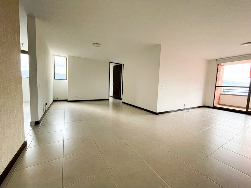 Apartamento Convencional, Las Palmas Medellín