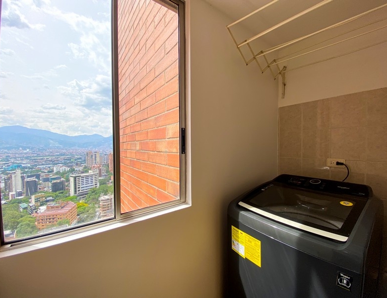 Apartamento Amoblado en Medellín, El Poblado.
