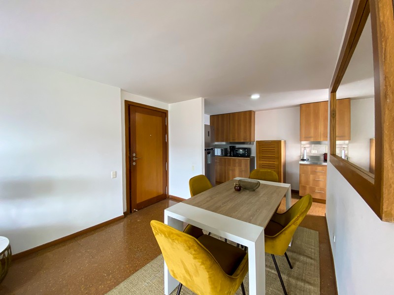 Apartamento Amoblado en Medellín, El Poblado.