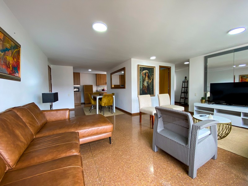 Apartamento Amoblado en Medellín, El Poblado.