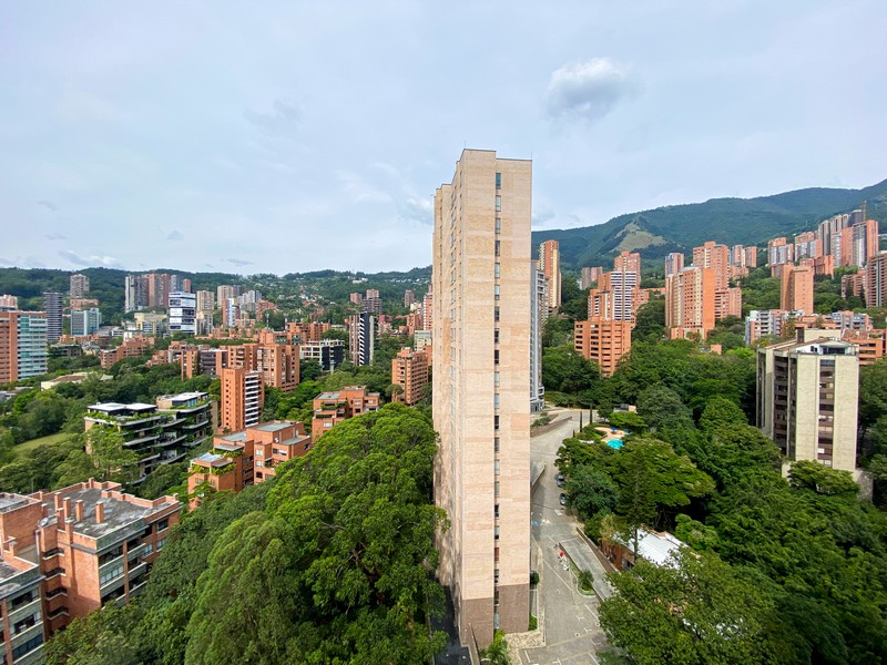 Apartamento Amoblado en Medellín, El Poblado.