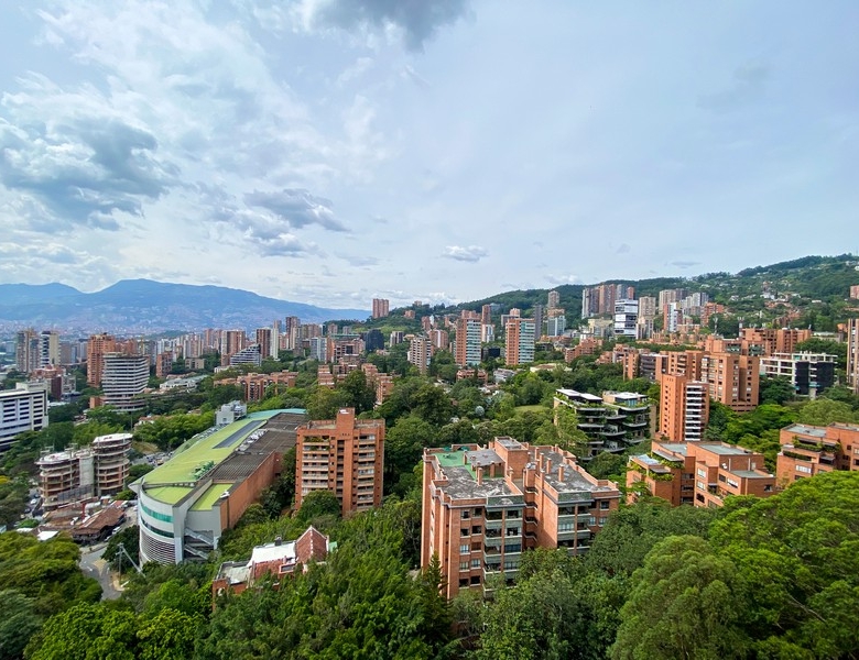 Apartamento Amoblado en Medellín, El Poblado.