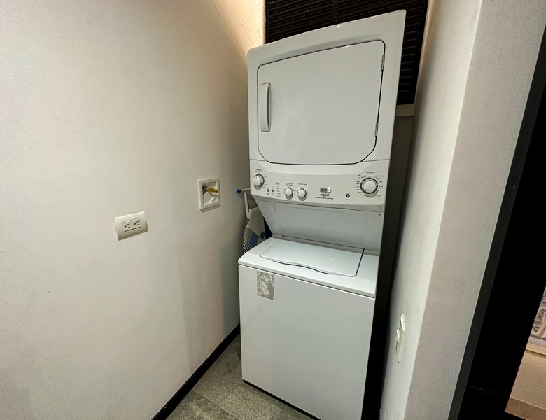 Apartamento Amoblado en Medellín. El Poblado