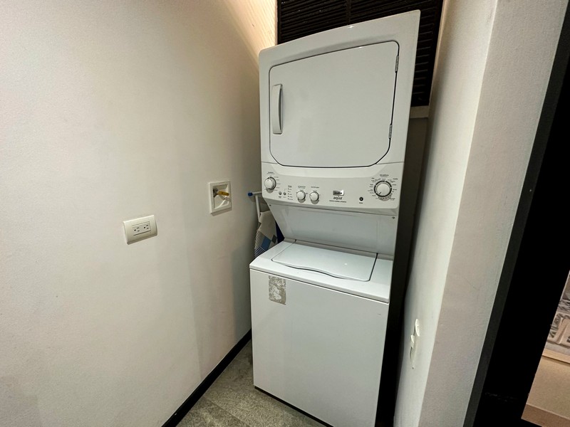 Apartamento Amoblado en Medellín. El Poblado